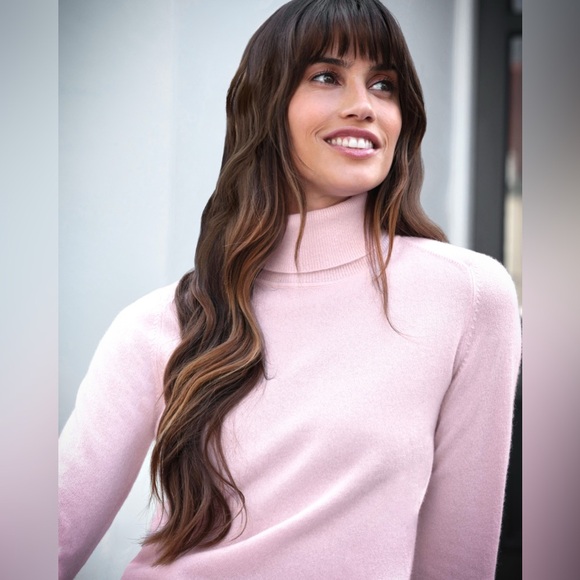 Pure Collection 100% Cashmere Pale Pink Turtleneck Sweater Size 2 - Picture 1 of 11